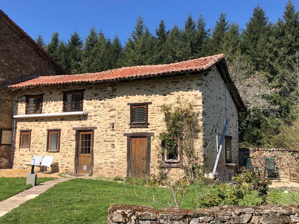 Domaine Les Ourgeaux Hotell Pagéas Exteriör bild