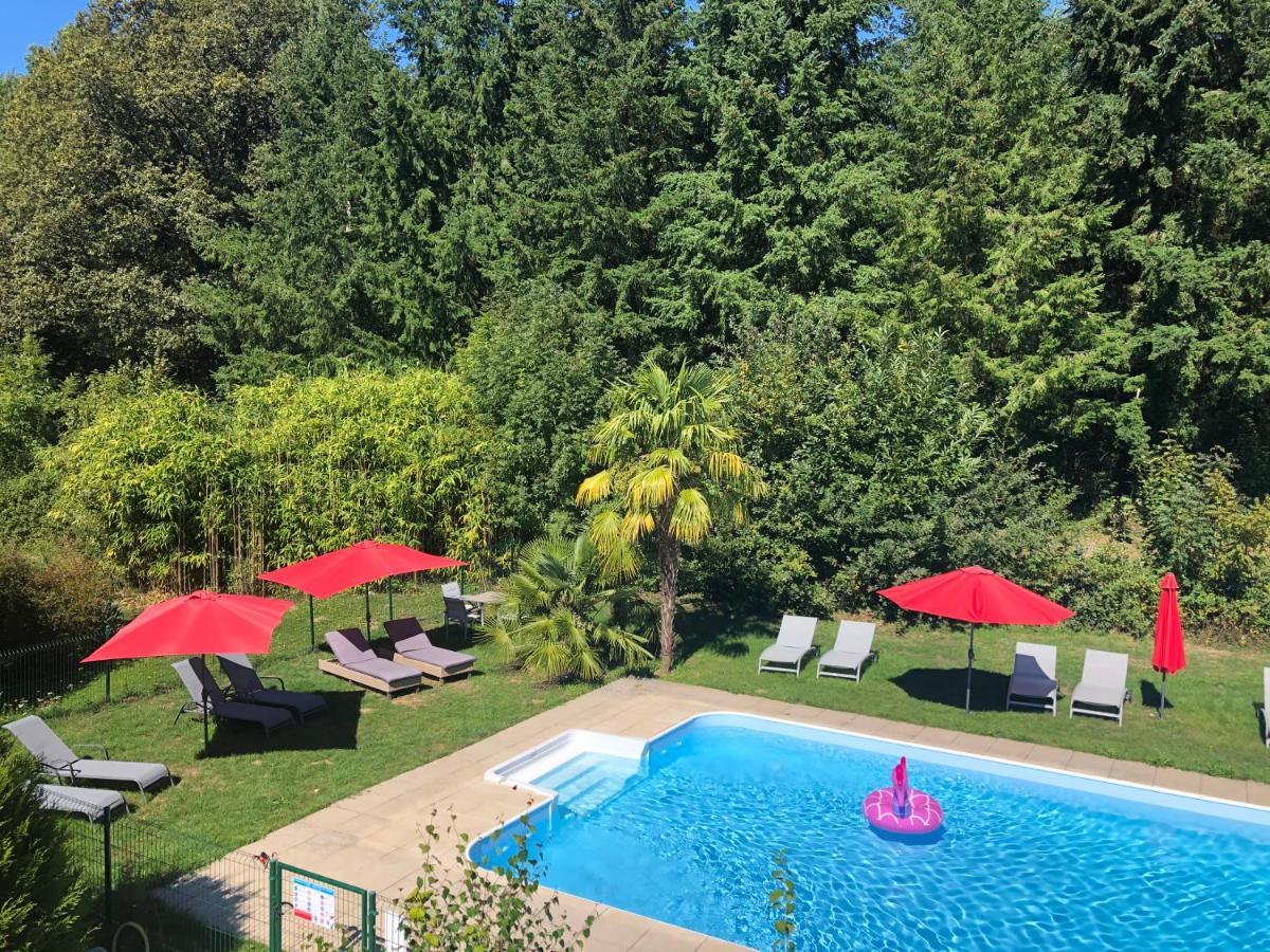 Domaine Les Ourgeaux Hotell Pagéas Exteriör bild